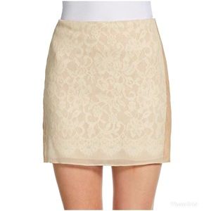 Haute Hippie NWT Buff Silk Lace Pencil Skirt Sz S